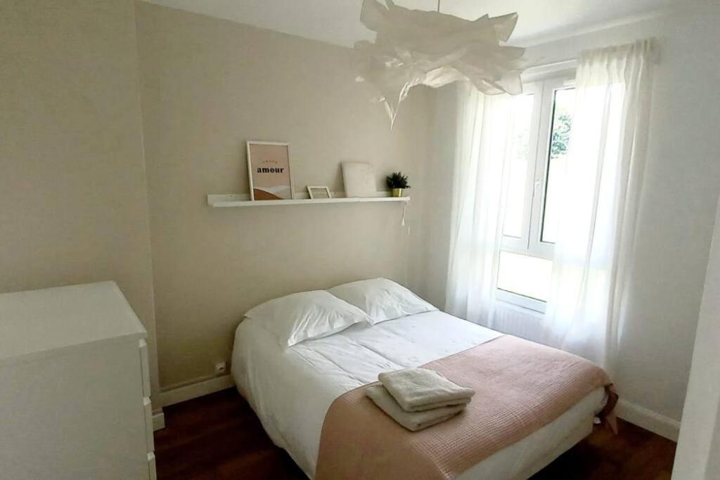 Maisonnette Au 15 Осер Экстерьер фото